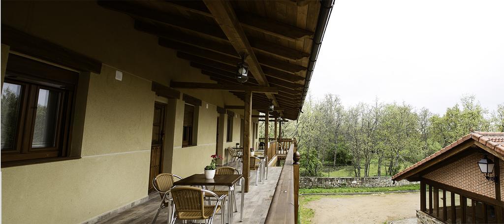Apartamentos Turisticos Las Carballedas Rabanal del Camino Exterior photo