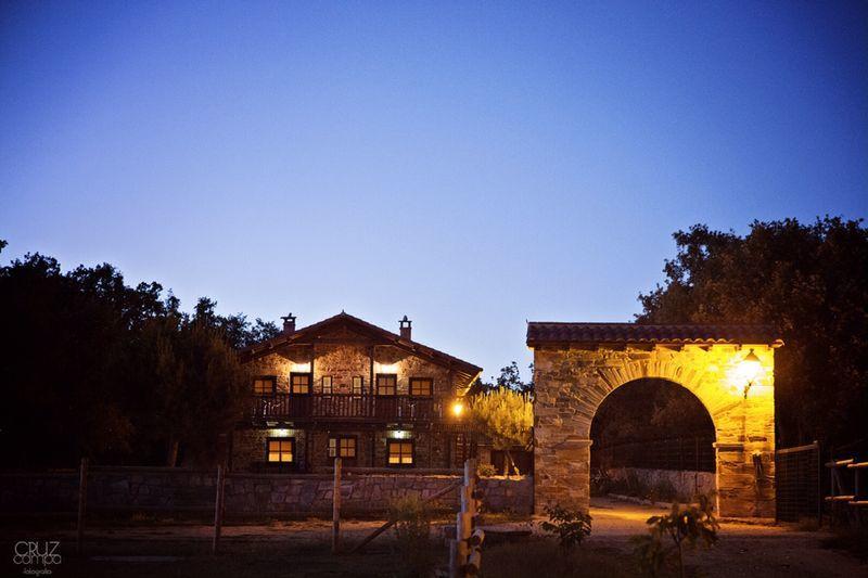 Apartamentos Turisticos Las Carballedas Rabanal del Camino Exterior photo